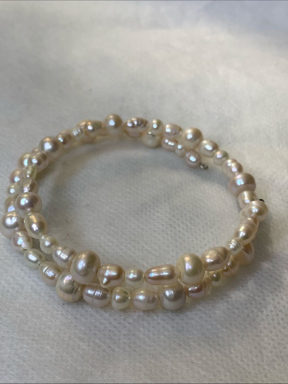 Freshwater Pearl Wrap Bracelet - Cream Pearlescent